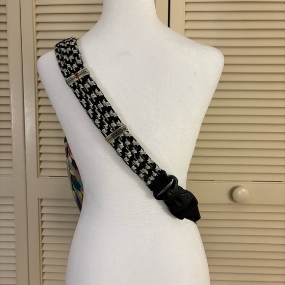 KAVU Rope Sling Bag Multicolor Canvas - Picture 4 of 12